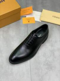 Picture of Louis Vuitton Shoes _SKULVsz38-442Cn063613793